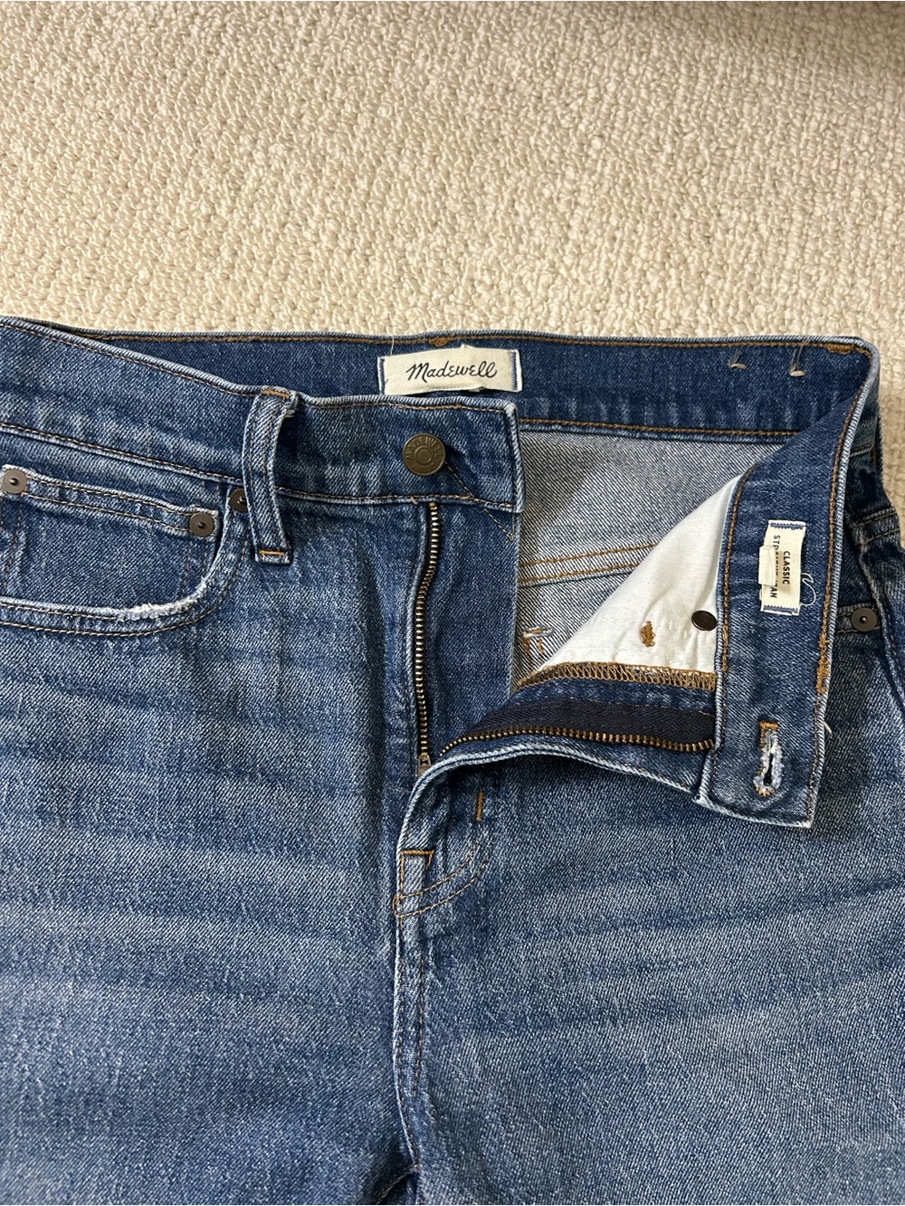 Madewell Women's Straight-Leg Jeans in Dark Blue Wash - Picture 3 of 7